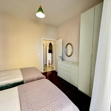 Turquoise Superior 6 Persons Apartment Sarande