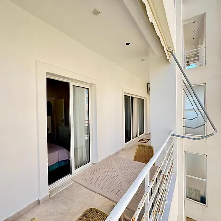 Apartment Turquoise Superior 6 Persons Sarande